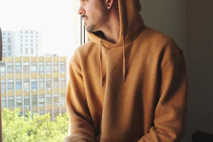 Casual Hoodie Sweatshirt with Embroidery